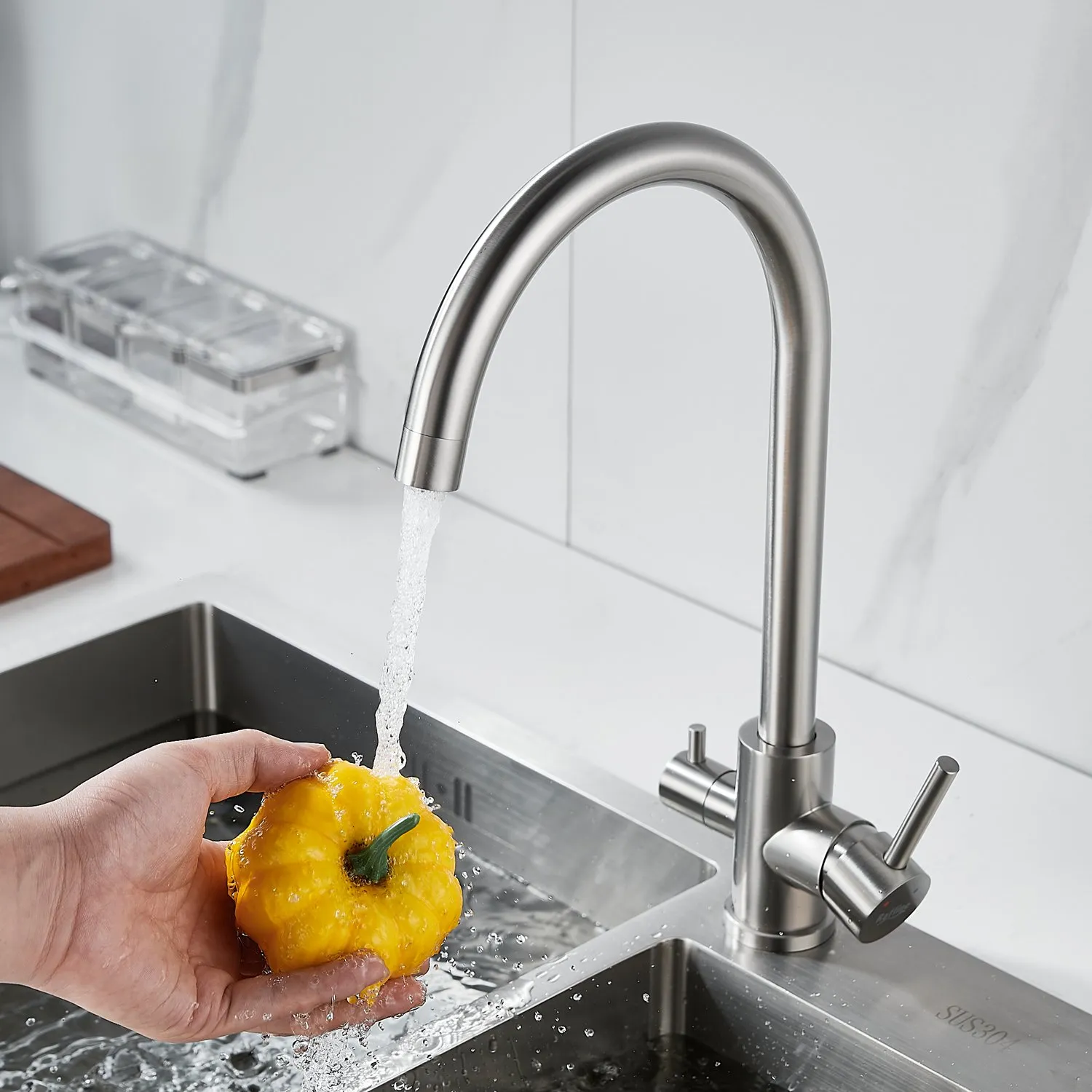 Смеситель для кухни с подключением фильтра воды Raffine F108L, сатин