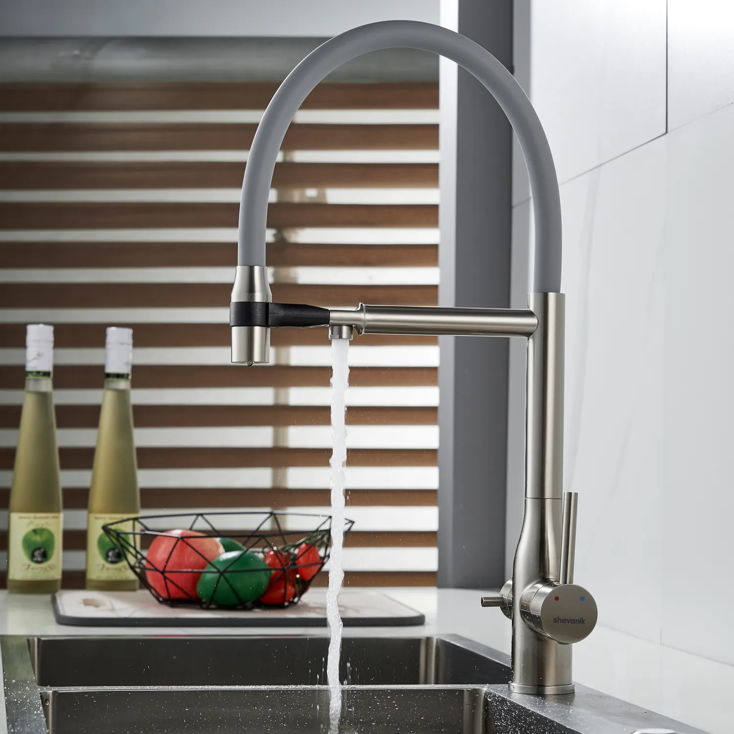 Смеситель для кухни с гибким изливом и подключением фильтра Shevanik S378L, сатин