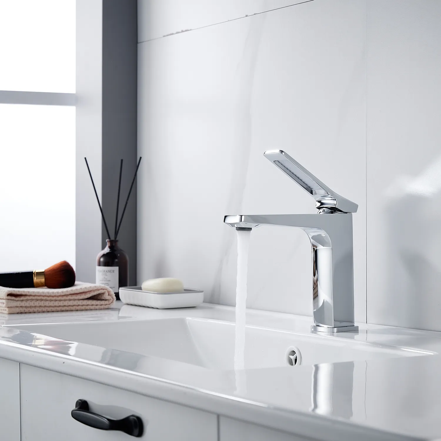 Смеситель для раковины Shevanik S4601, хром