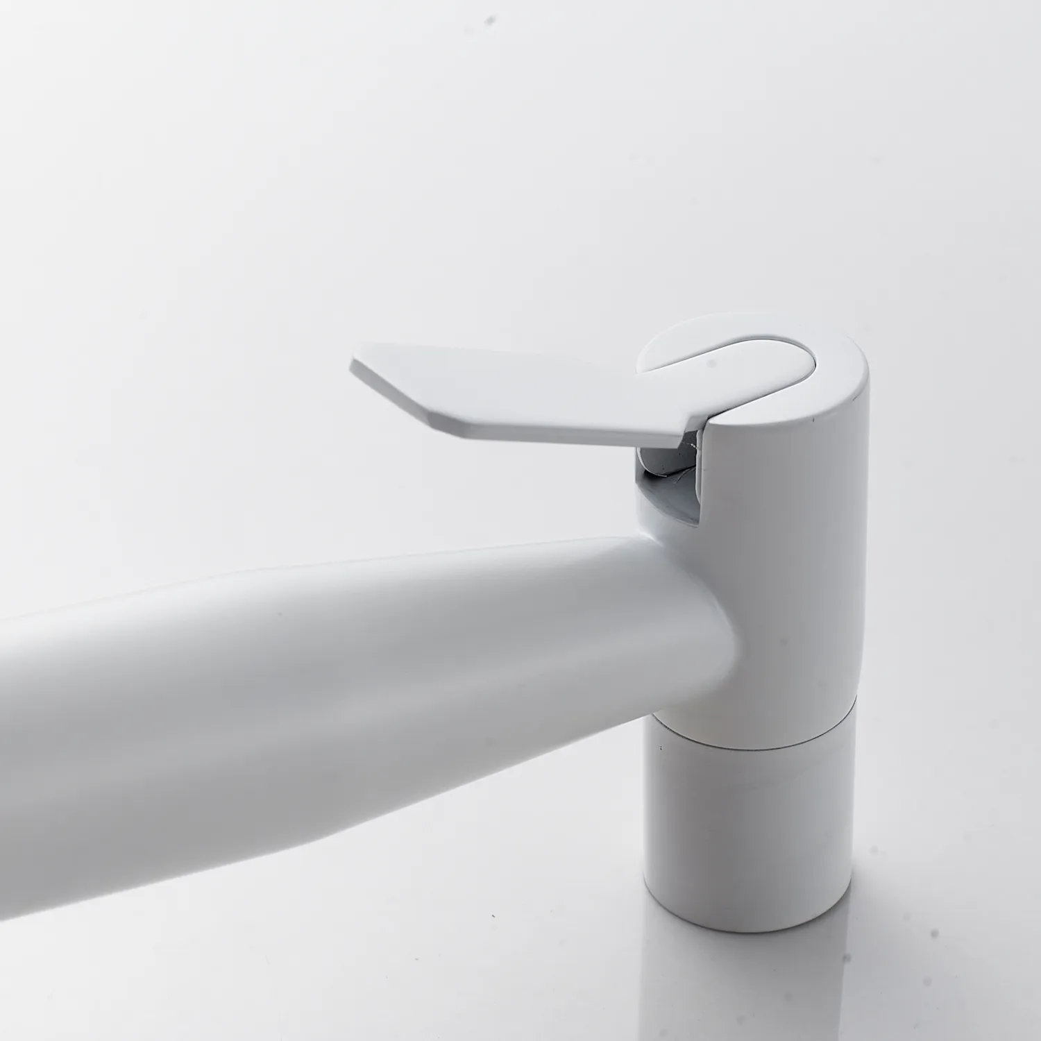 Гигиенический душ со смесителем Shevanik S147C, белый