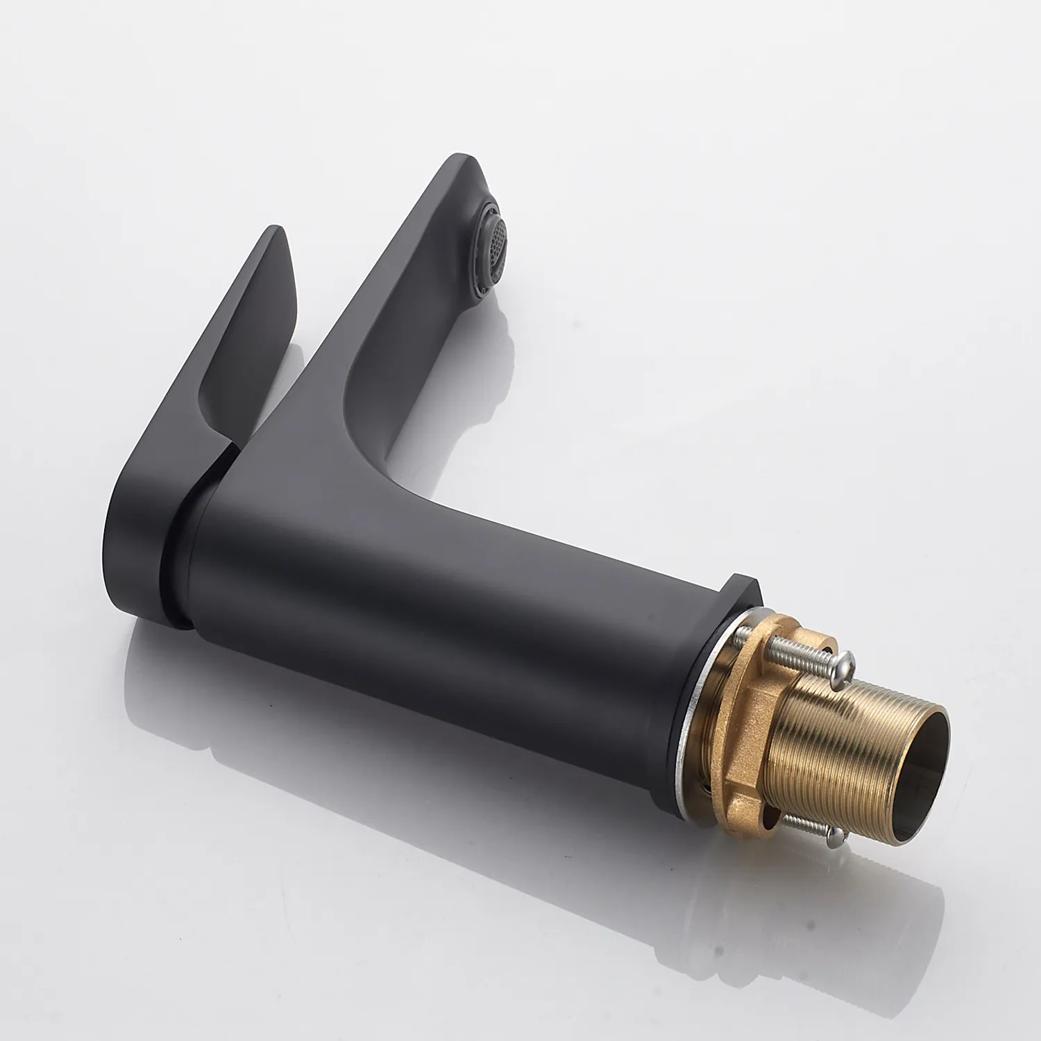 Смеситель для раковины Shevanik S4201H, черный