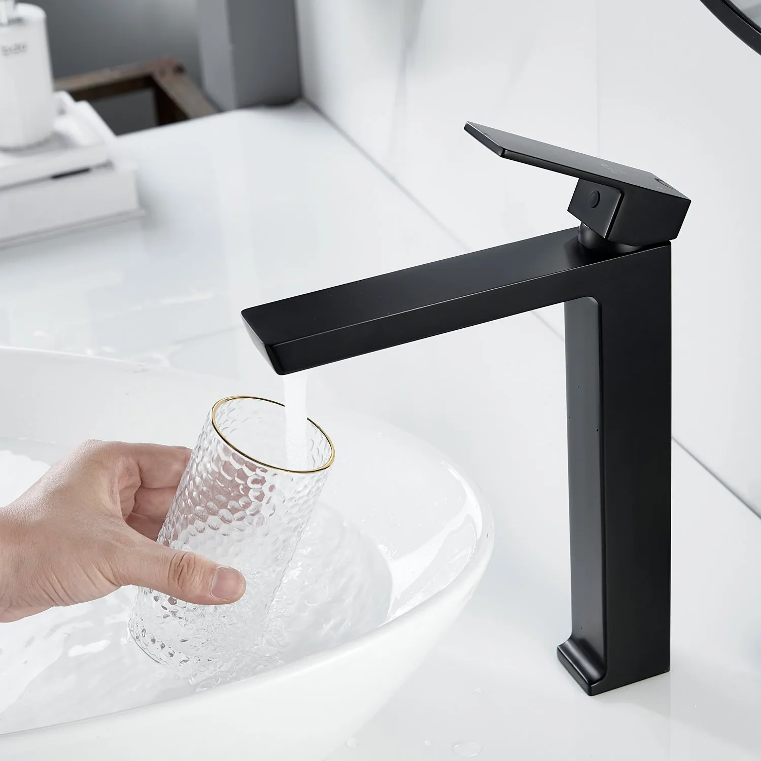 Смеситель для раковины высокий Rose R18H R1811H-1, черный