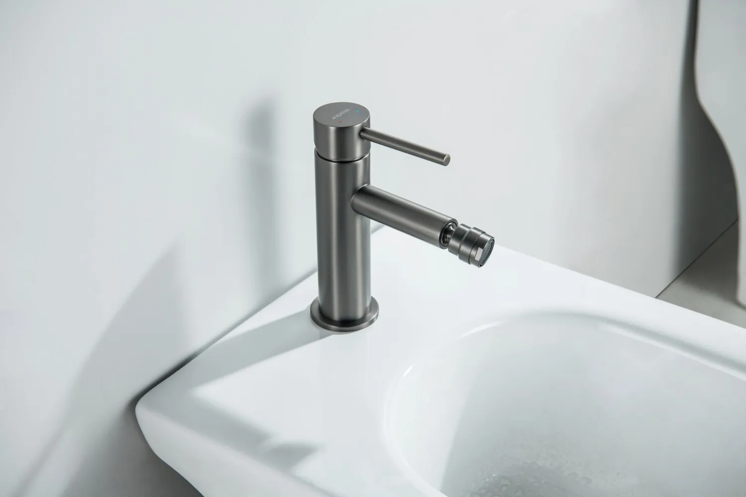 AQ1318BGM ЕВРОПА смеситель для биде, шлиф. черный хром