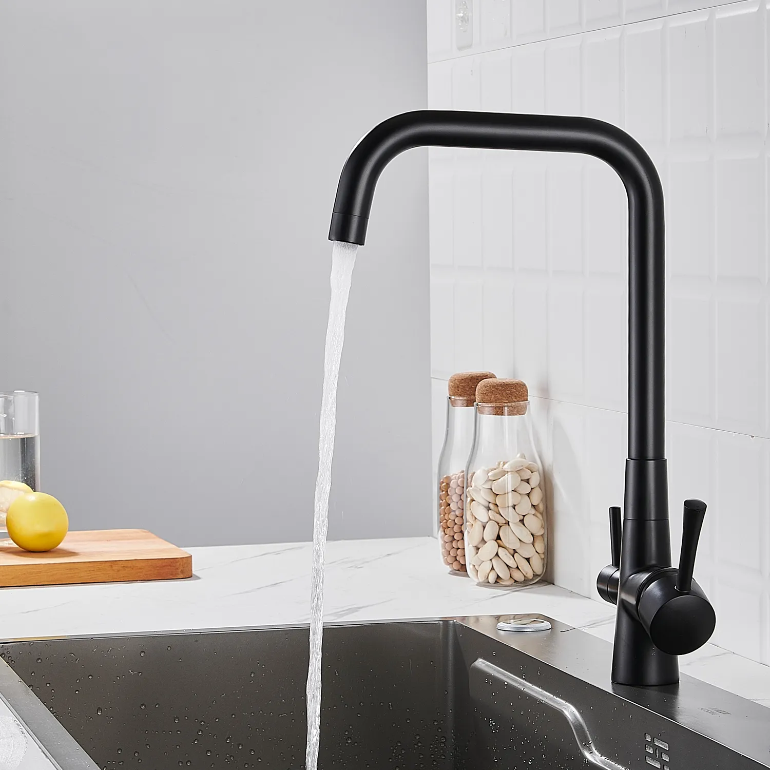 Смеситель для кухни с подключением фильтра Shevanik S528H, черный