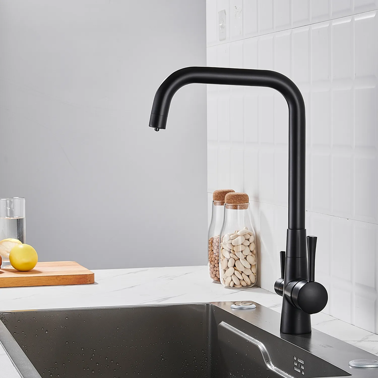 Смеситель для кухни с подключением фильтра Shevanik S528H, черный