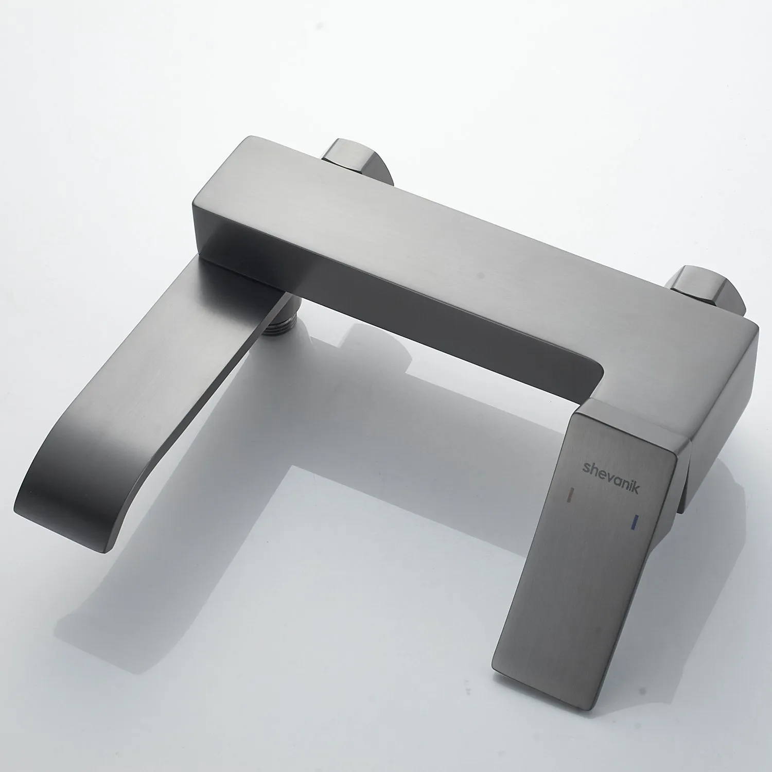 Смеситель для ванны Shevanik S4002T, оружейная сталь