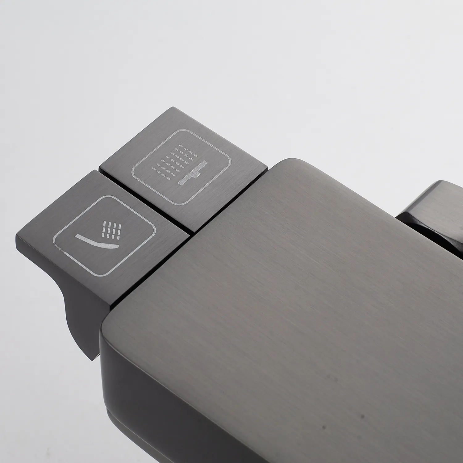 Душевая система Shevanik S4226T, оружейная сталь