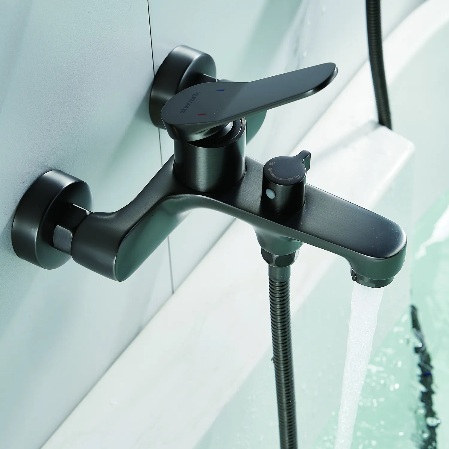 Смеситель для ванны Shevanik S6202T, оружейная сталь