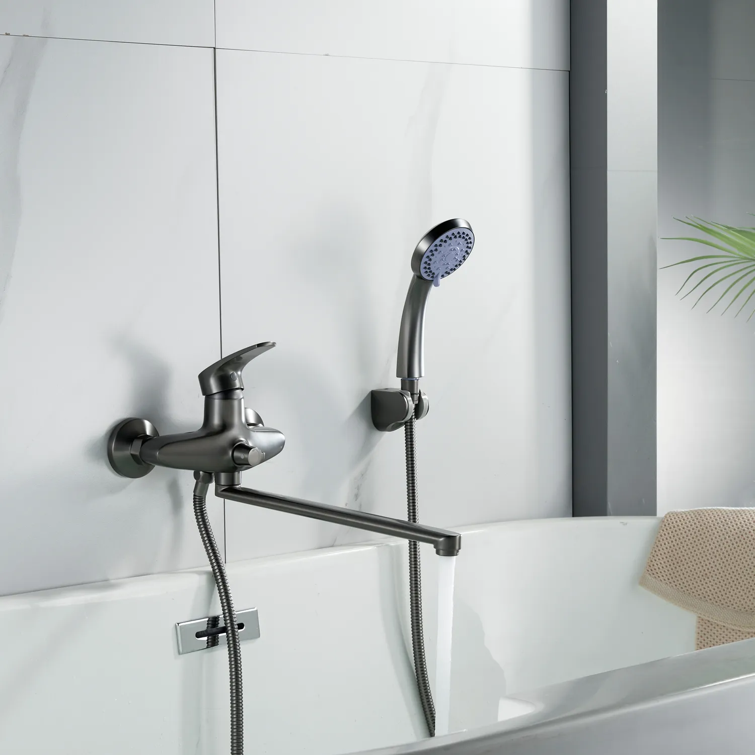 Смеситель для ванны Shevanik S5022T, оружейная сталь