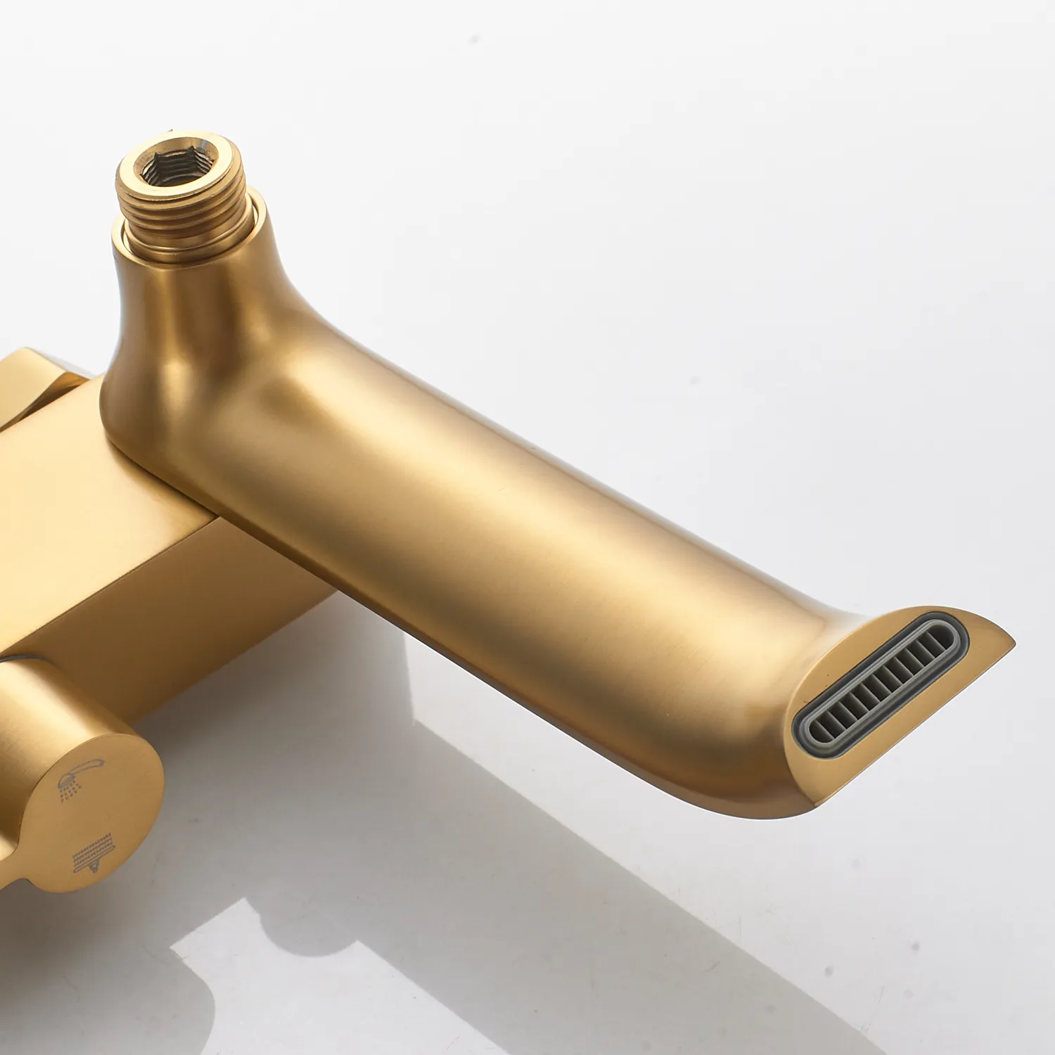 Душевая система Shevanik S4136G, золотой сатин