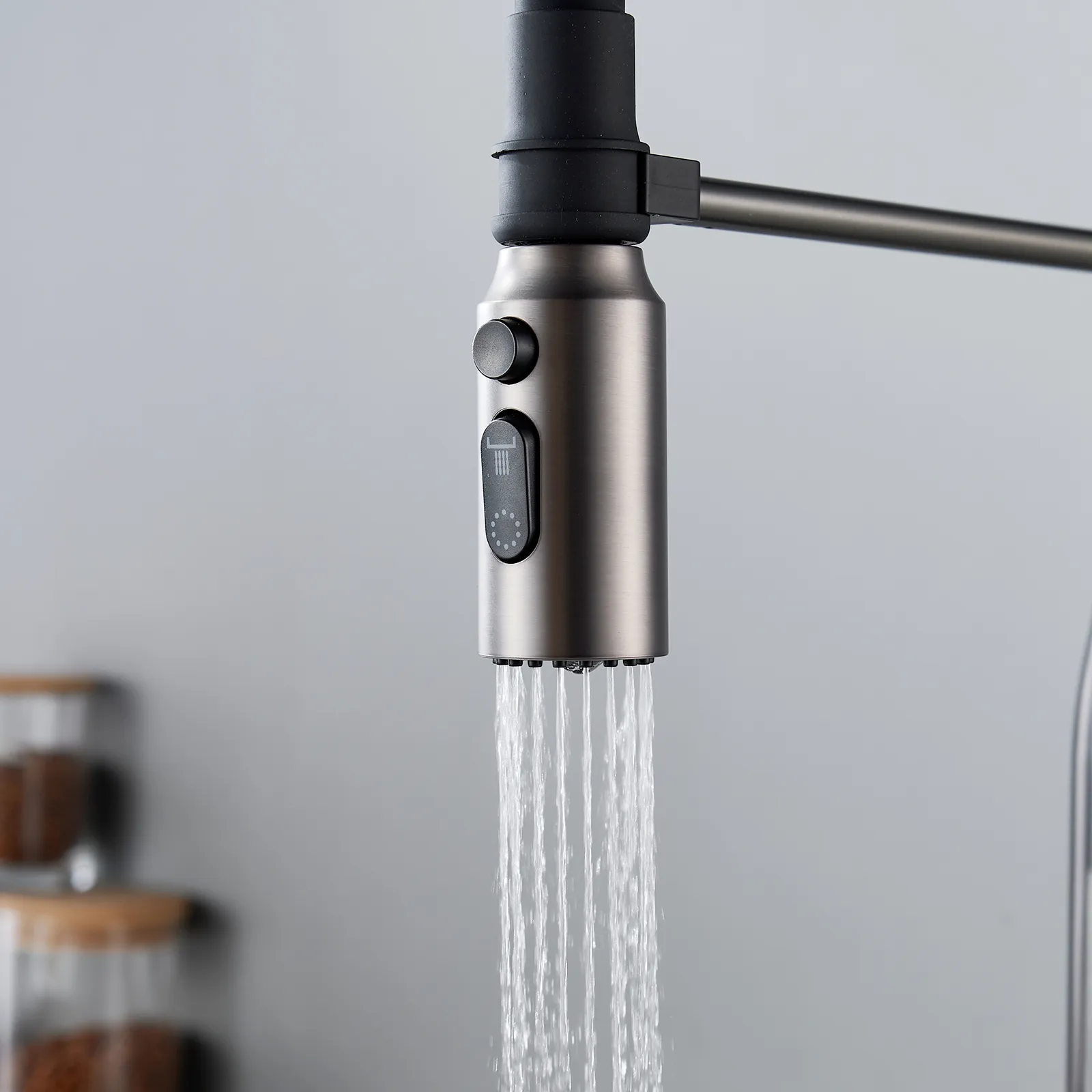 Смеситель для кухни с гибким изливом и режимом "душ" Shevanik S123T-3, оружейная сталь