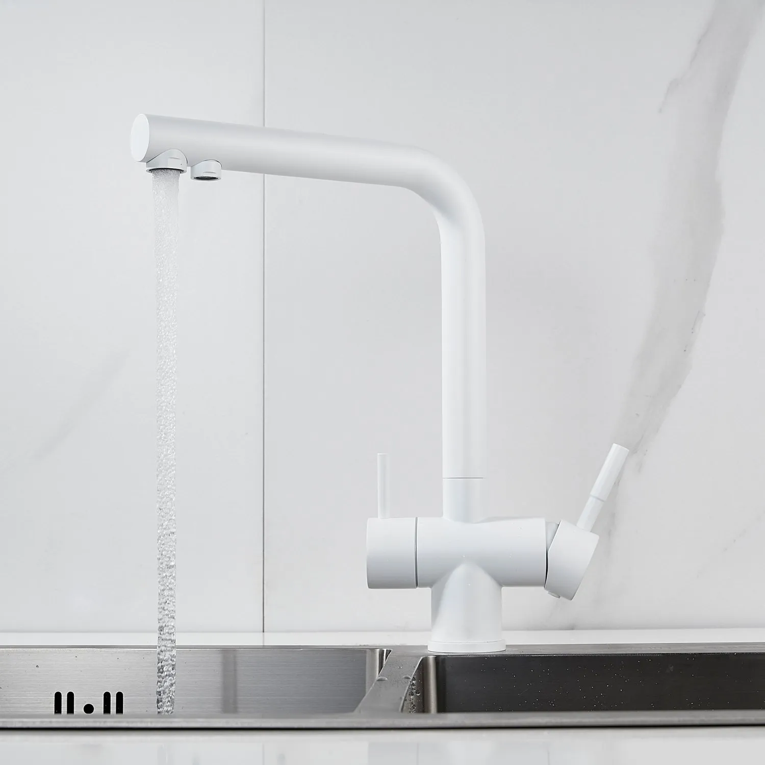 Смеситель для кухни с подключением фильтра Shevanik S468C, белый