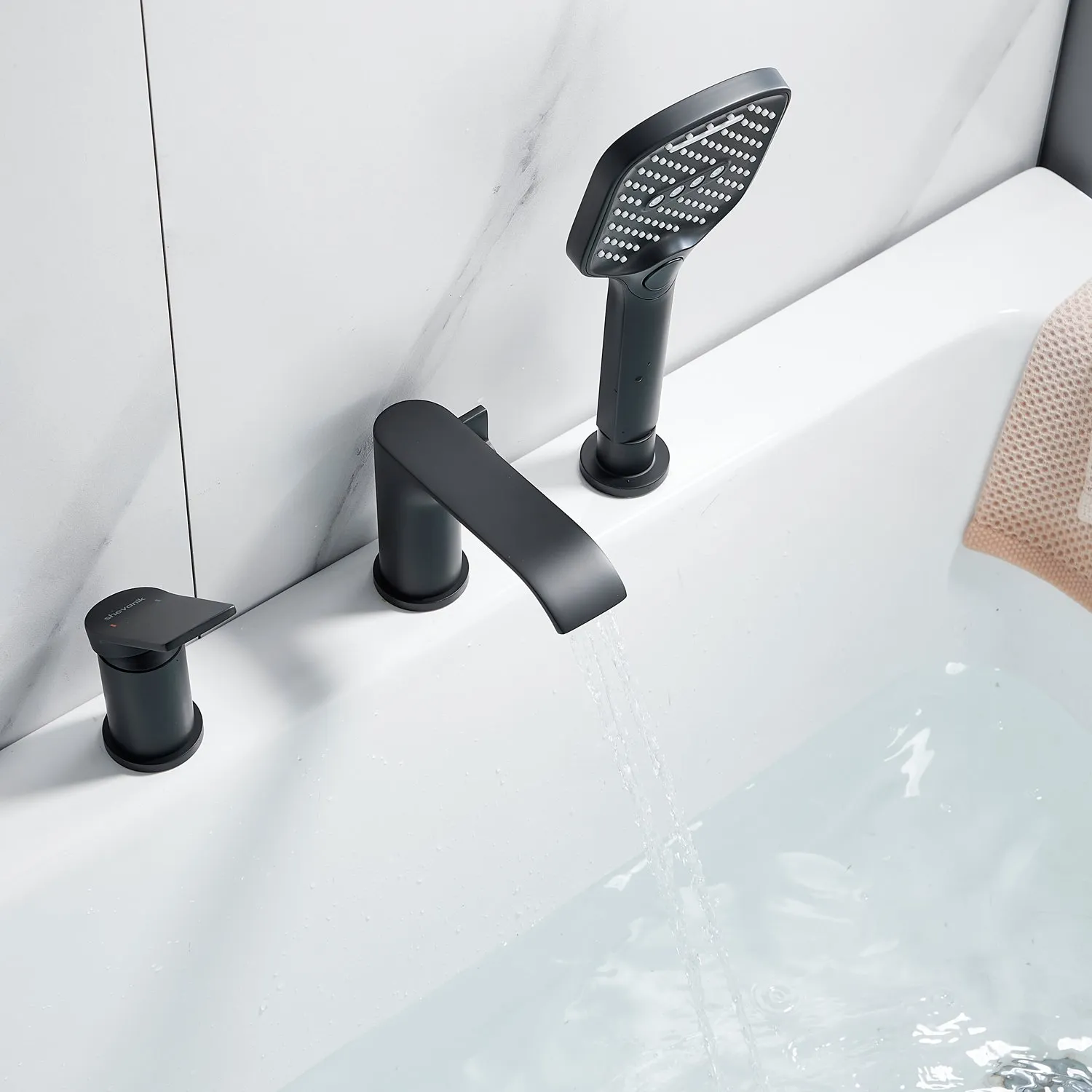 Смеситель на борт ванны Shevanik S4112H, черный