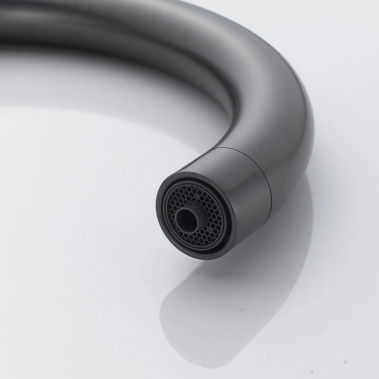 Смеситель для кухни с подключением фильтра Shevanik S428T, оружейная сталь