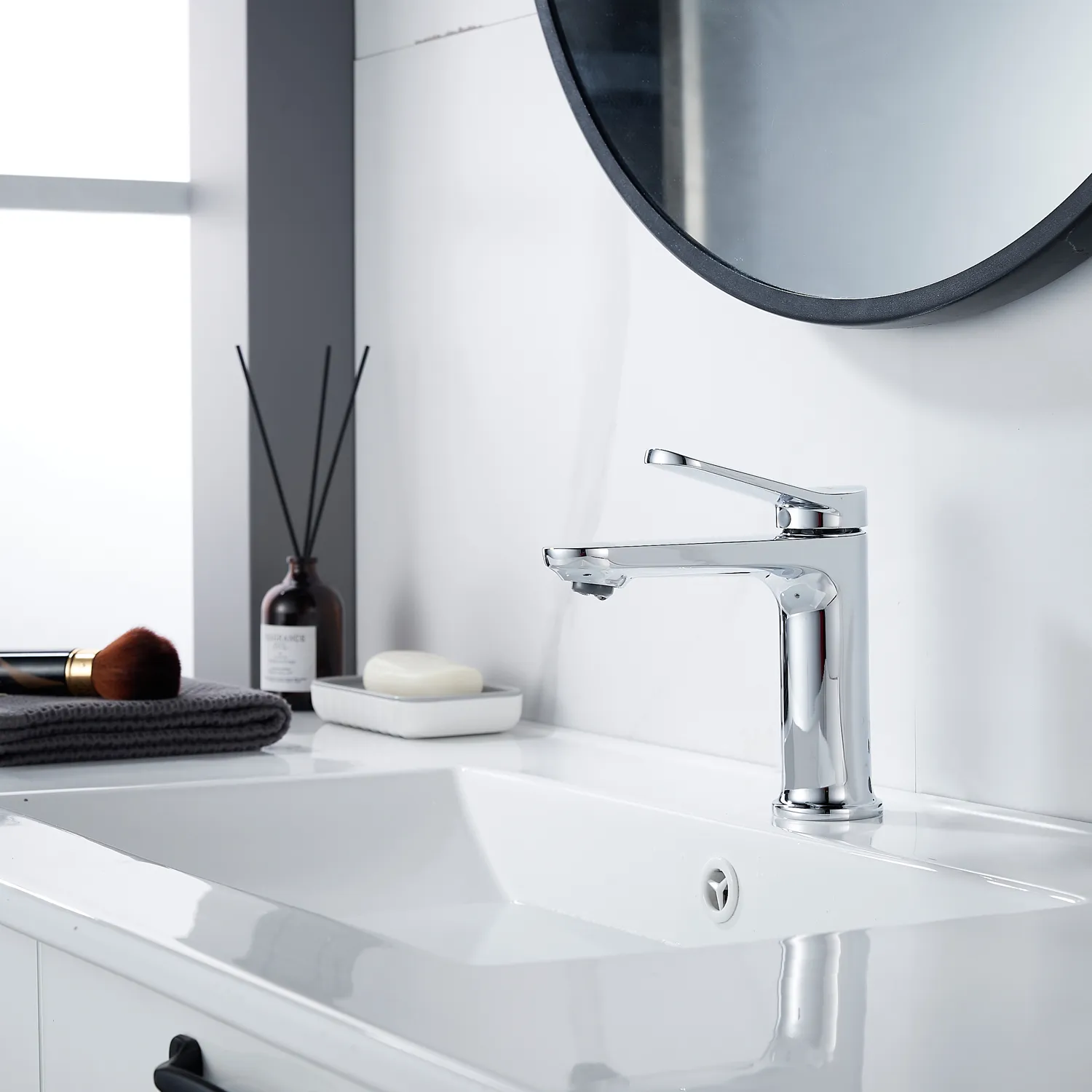 Смеситель для раковины Shevanik S4301, хром