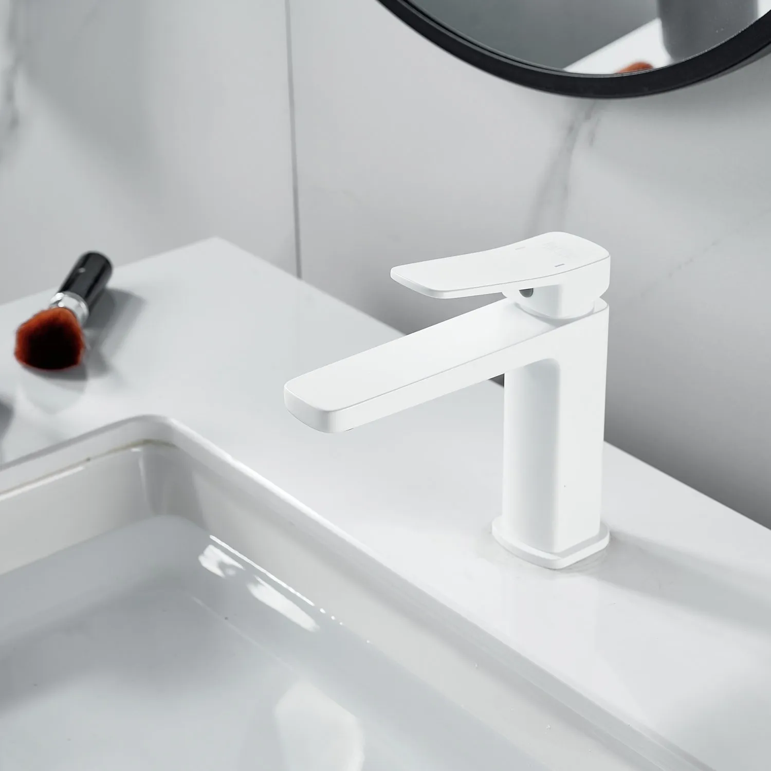 Смеситель для раковины Raffine F0199C, белый