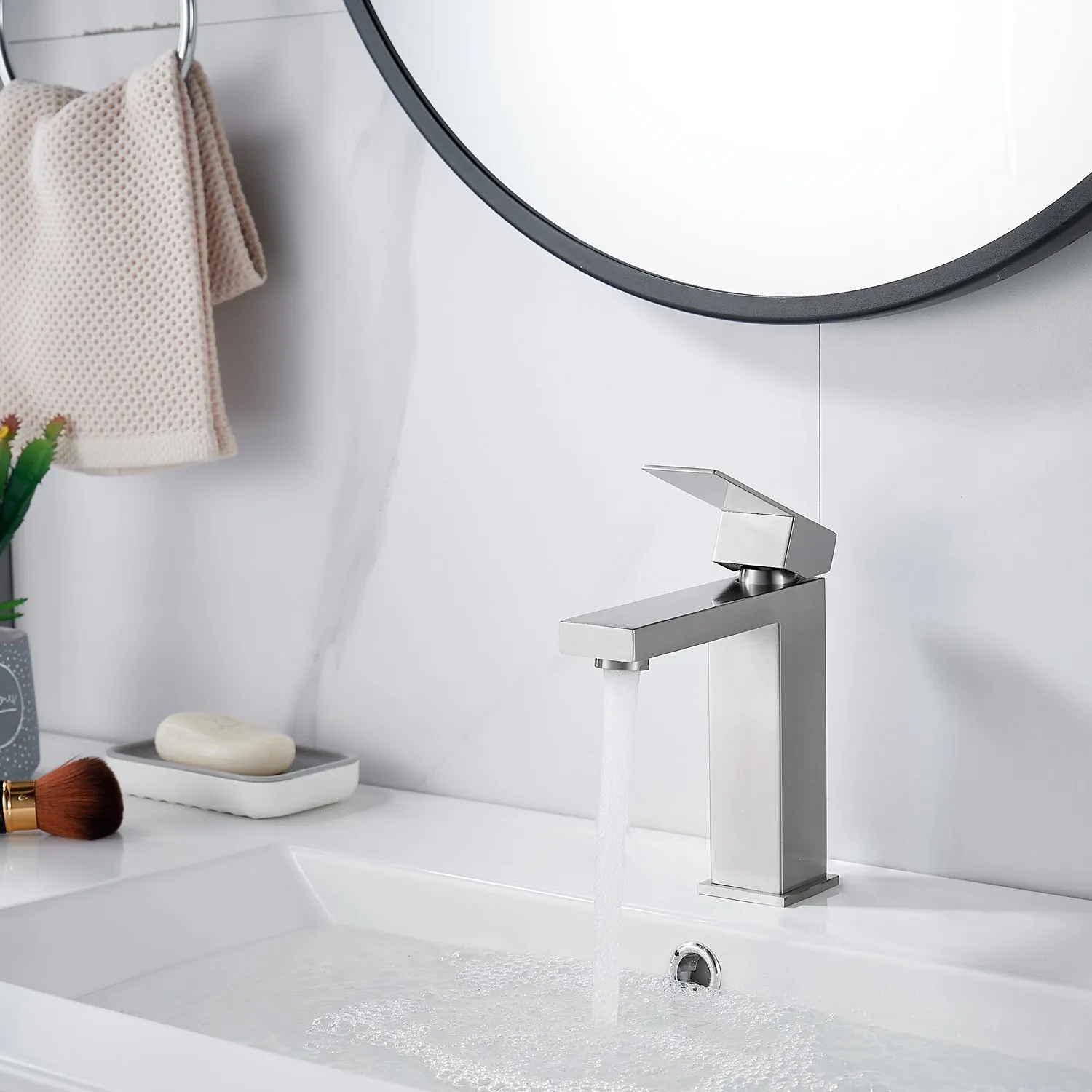 Смеситель для раковины Shevanik S7001L, сатин