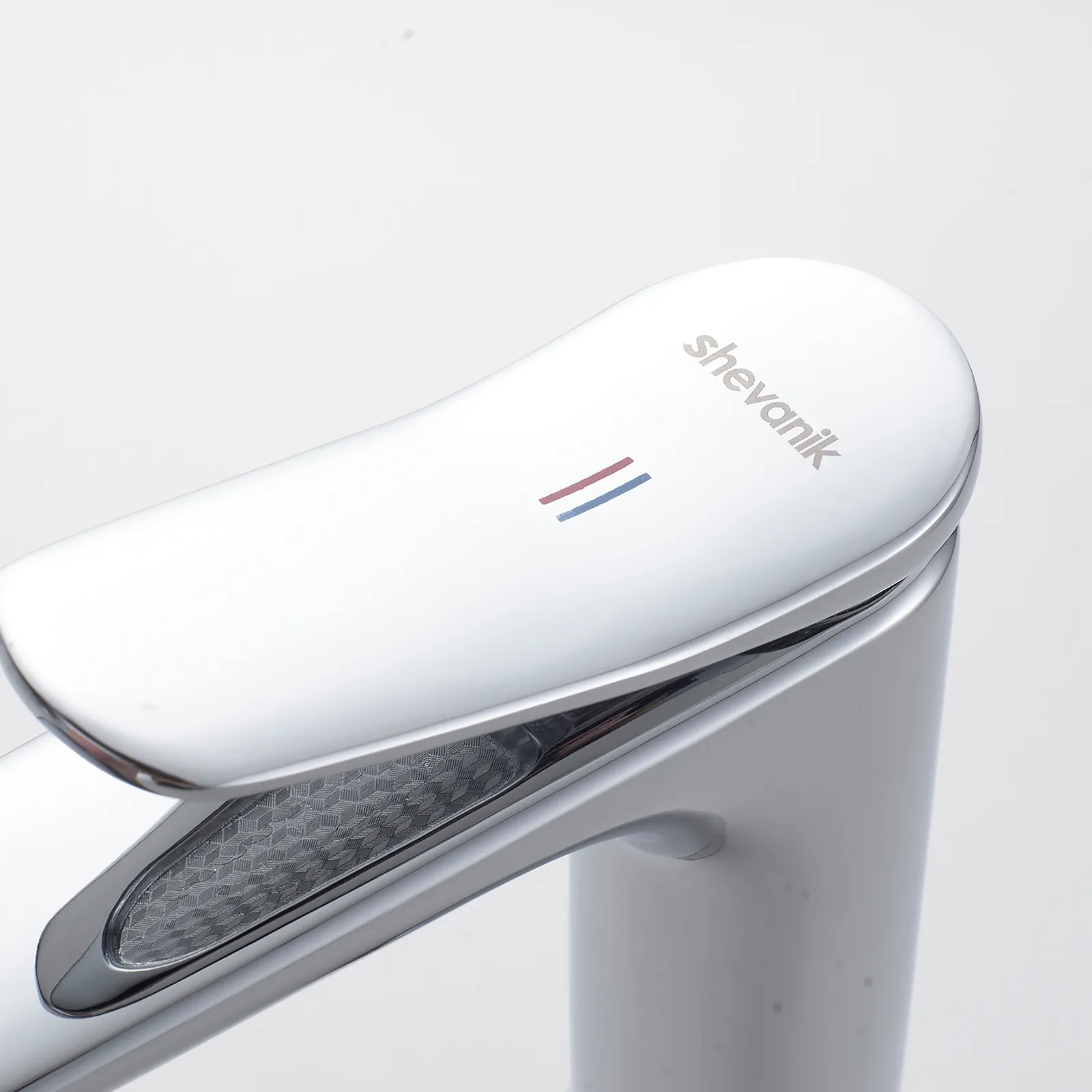 Смеситель для раковины Shevanik S4701, хром