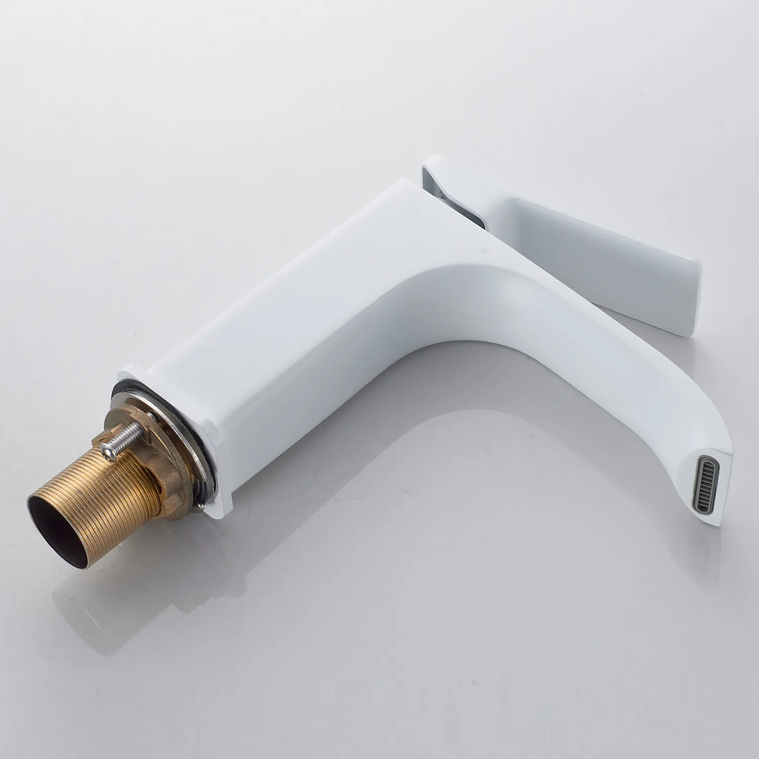 Смеситель для раковины Shevanik S4001C, белый