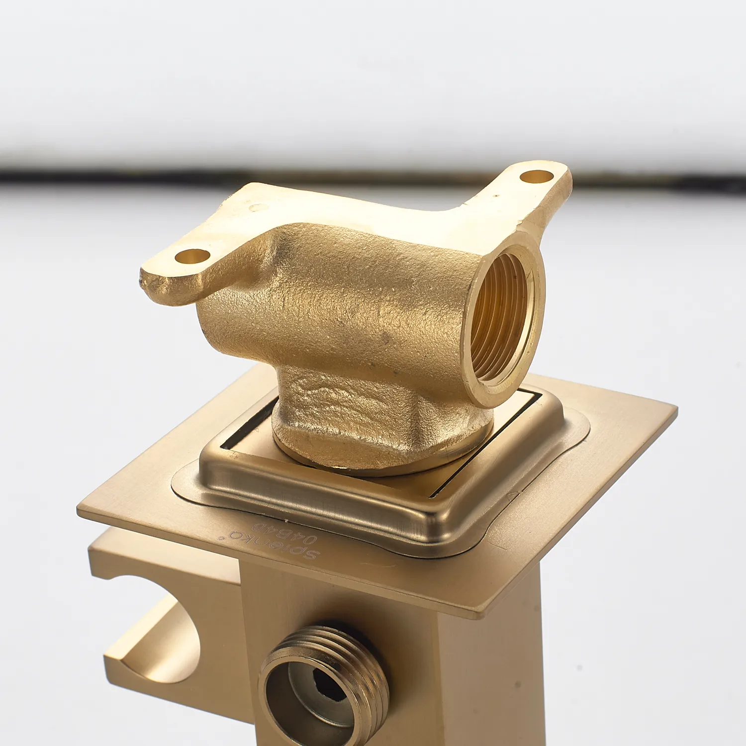 Гигиенический душ со смесителем Shevanik S127G, золотой сатин