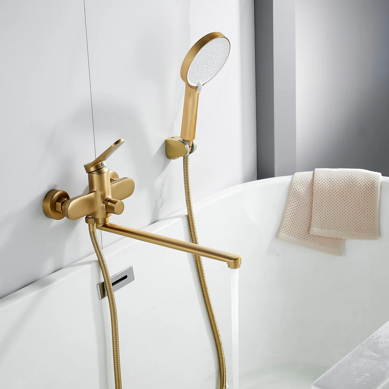 Смеситель для ванны Shevanik S4322G, золотой сатин