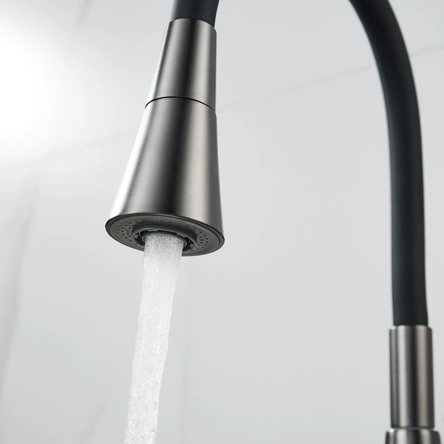 Смеситель для кухни с гибким изливом Raffine F313T-3, оружейная сталь