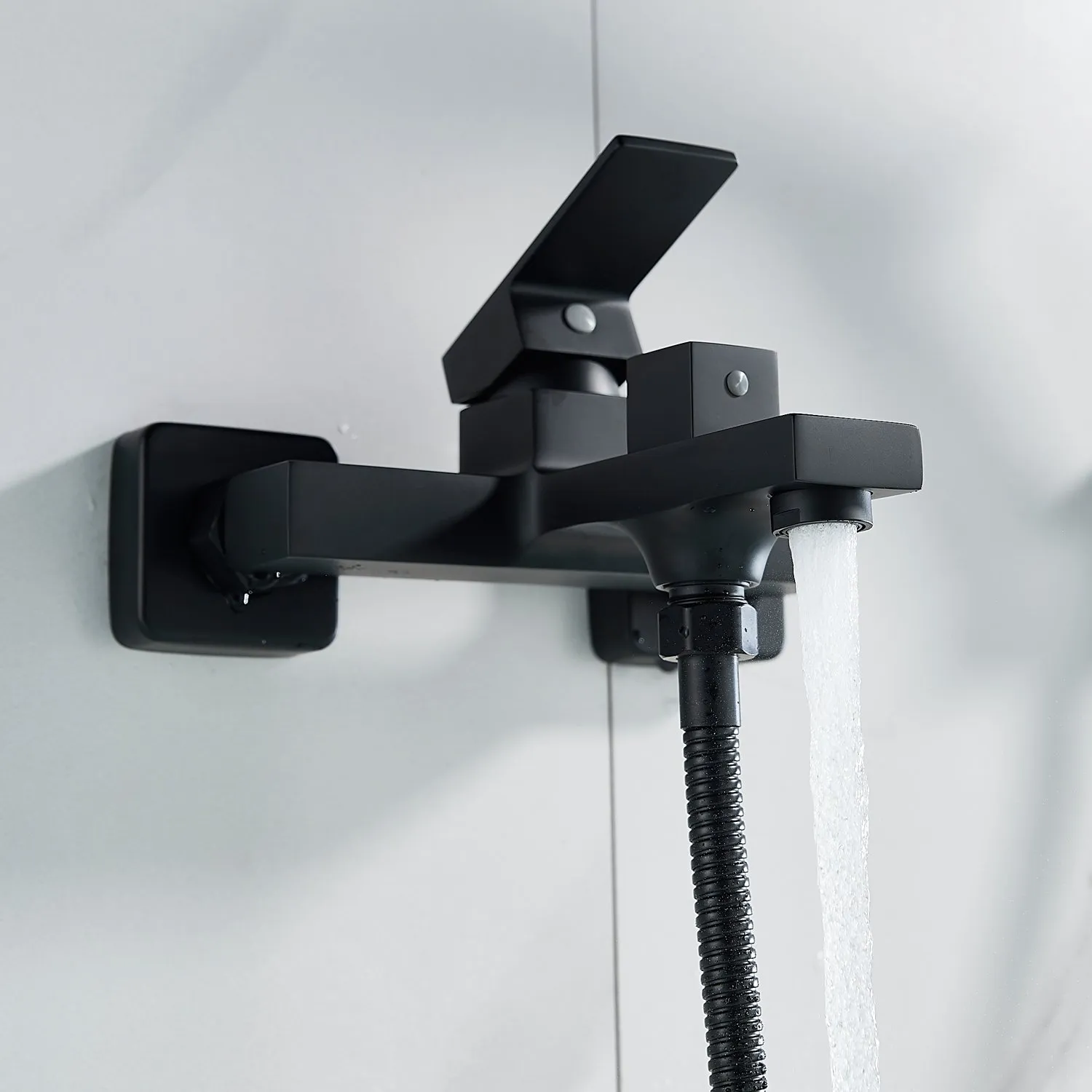 Смеситель для ванны Shevanik S9602H, черный