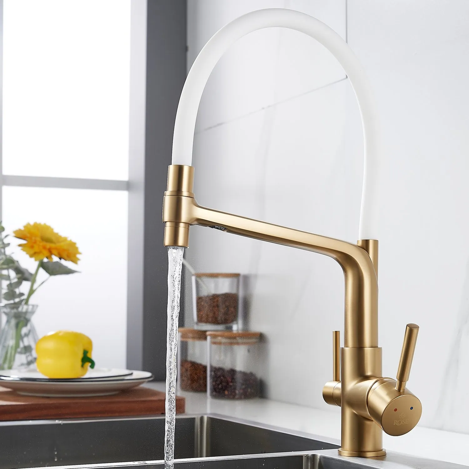 Смеситель для кухни с подключением фильтра воды Rose R658G, золотой сатин