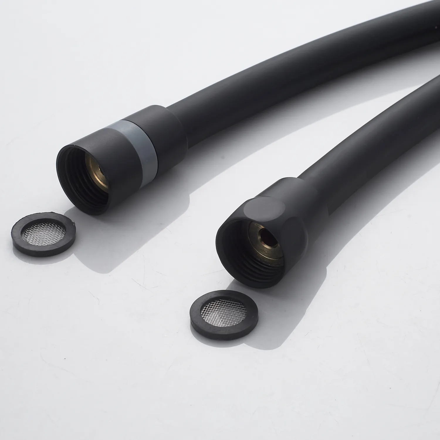 Смеситель для душа Shevanik S4716H, черный