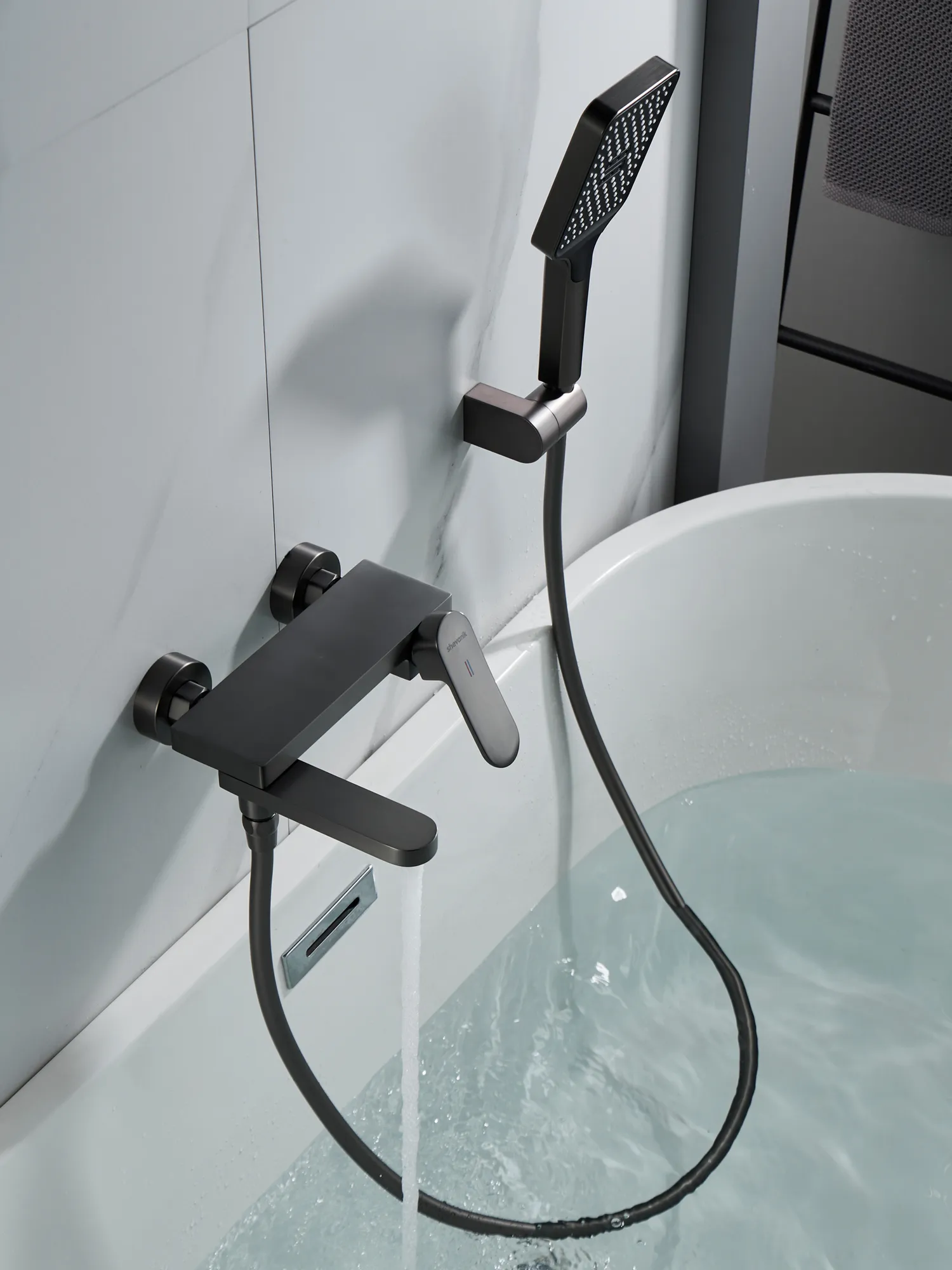 Смеситель для ванны Shevanik S4552T, оружейная сталь