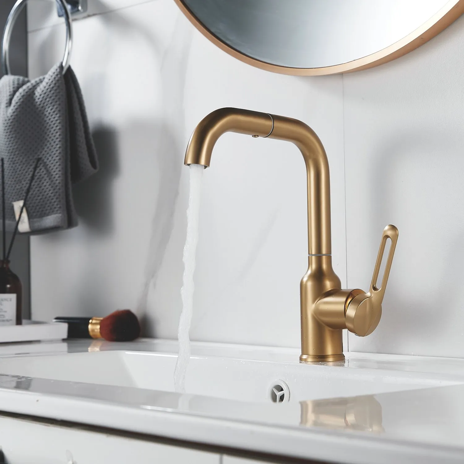 Смеситель для раковины Raffine F201G, золотой сатин