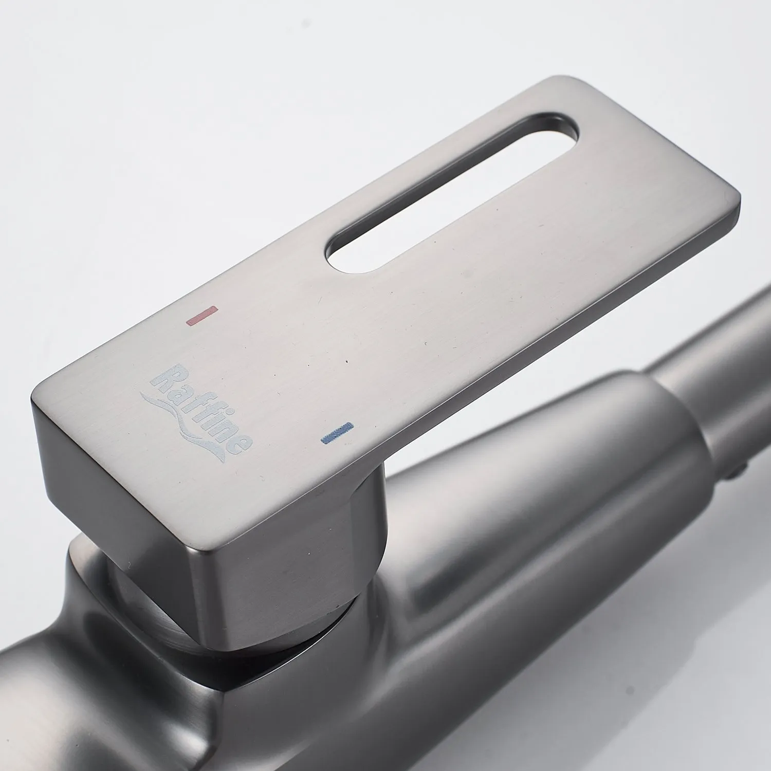 Смеситель для кухни с гибким изливом Raffine F313T-3, оружейная сталь