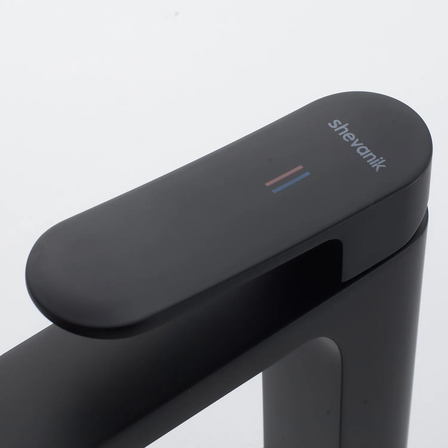 Смеситель для раковины Shevanik S4501H, черный