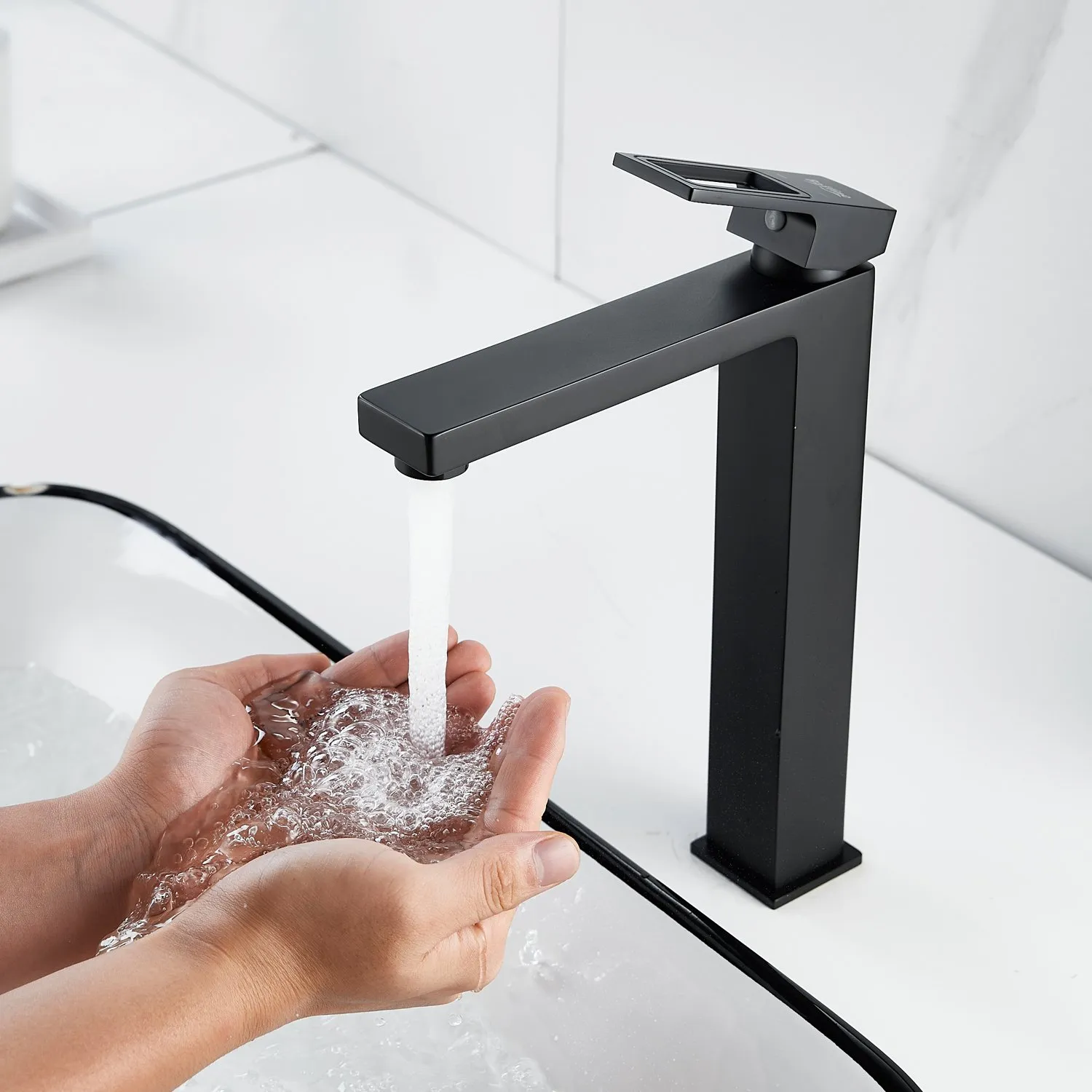 Смеситель для раковины высокий  Raffine F1196H, черный