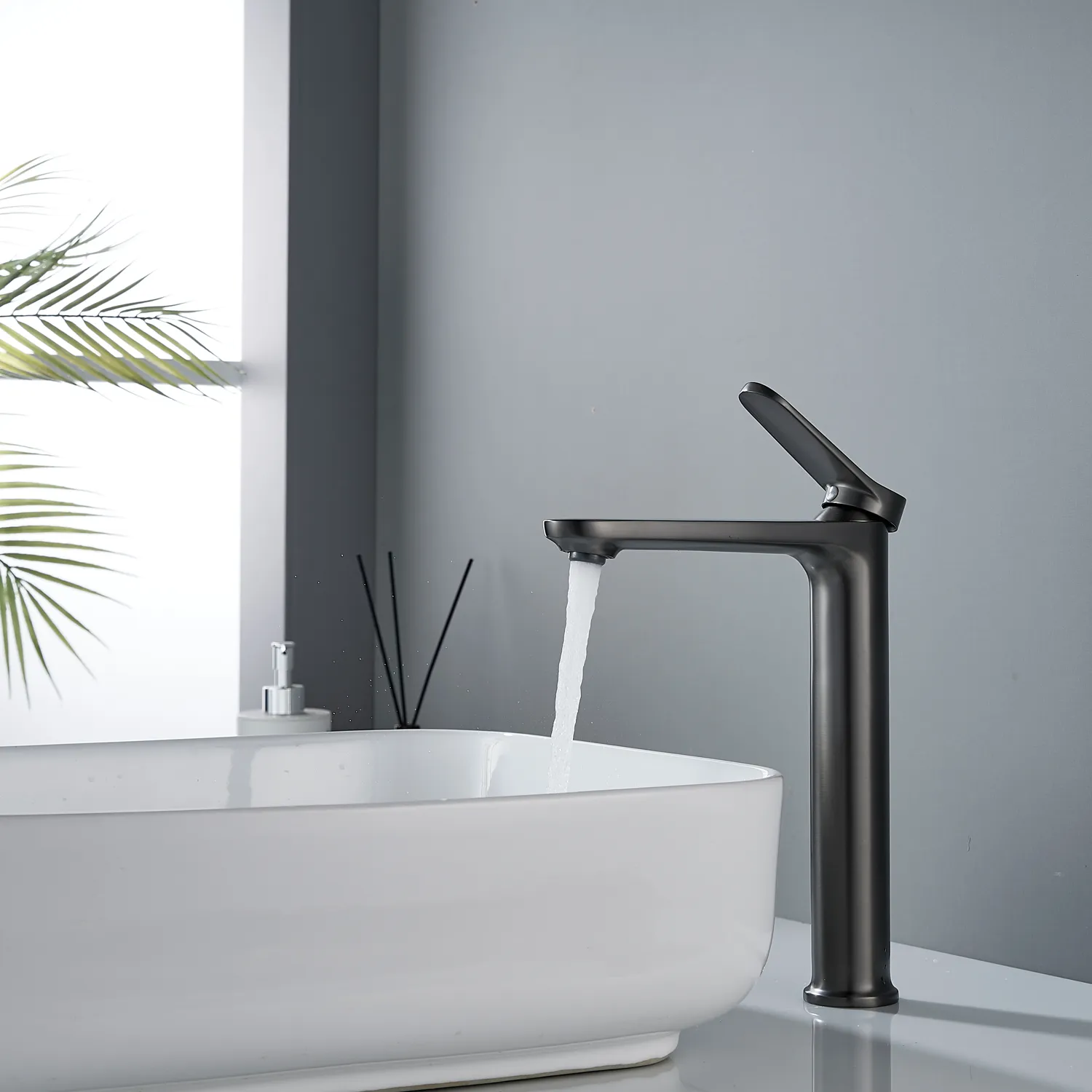 Смеситель для раковины высокий Shevanik S4311T, оружейная сталь