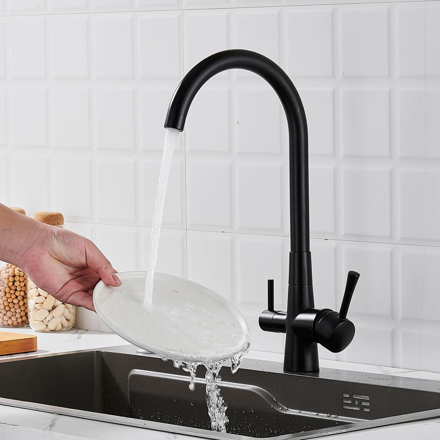 Смеситель для кухни с подключением фильтра Shevanik S428H, черный