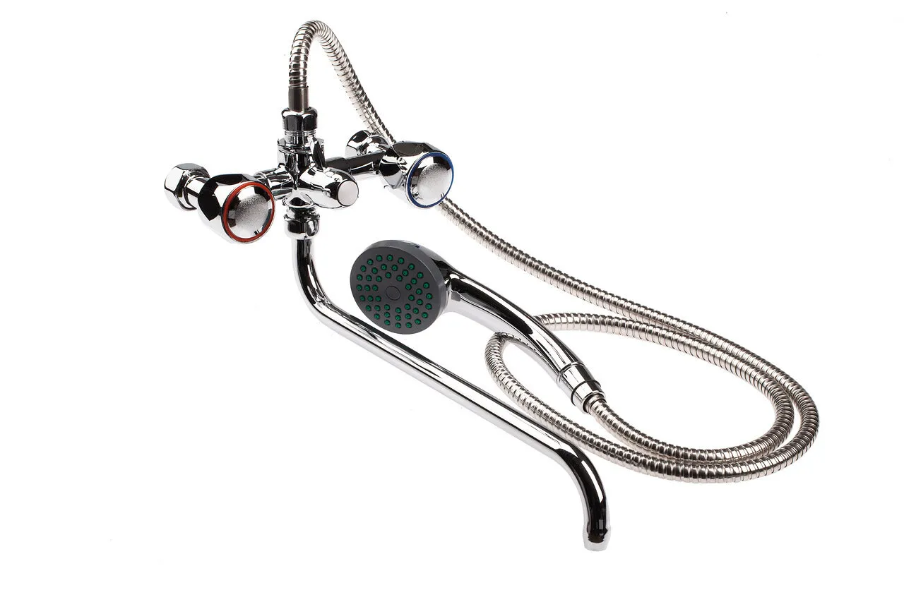 Смеситель для ванны Сантаком 276107с