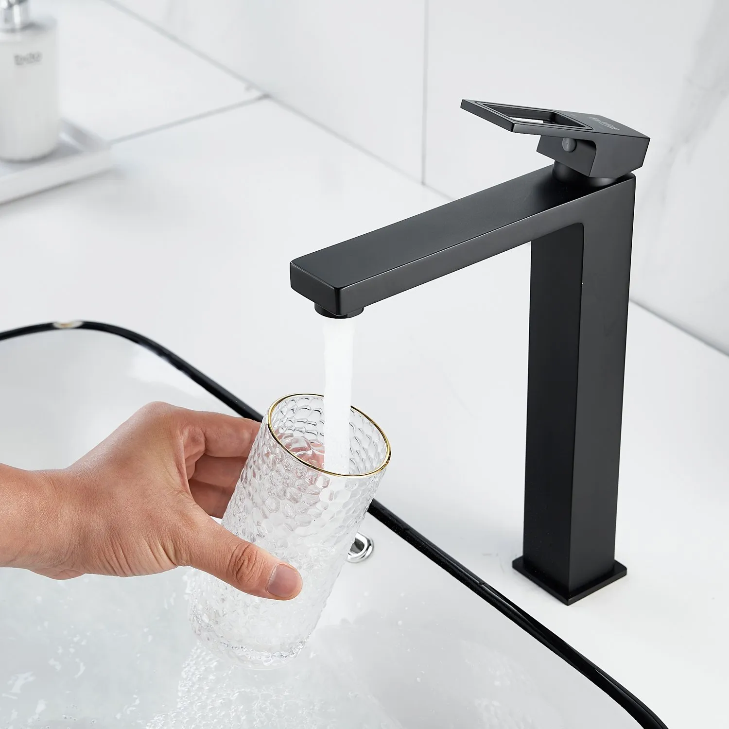 Смеситель для раковины высокий  Raffine F1196H, черный