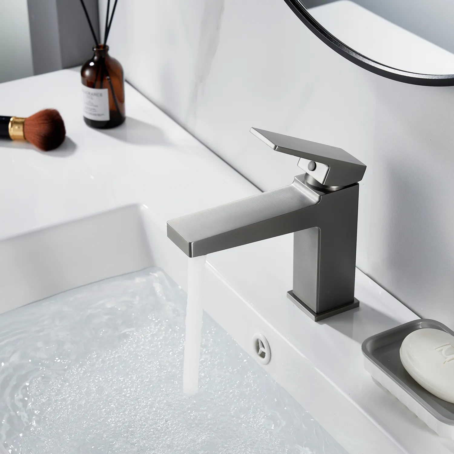 Смеситель для раковины Rose R2801T, оружейная сталь