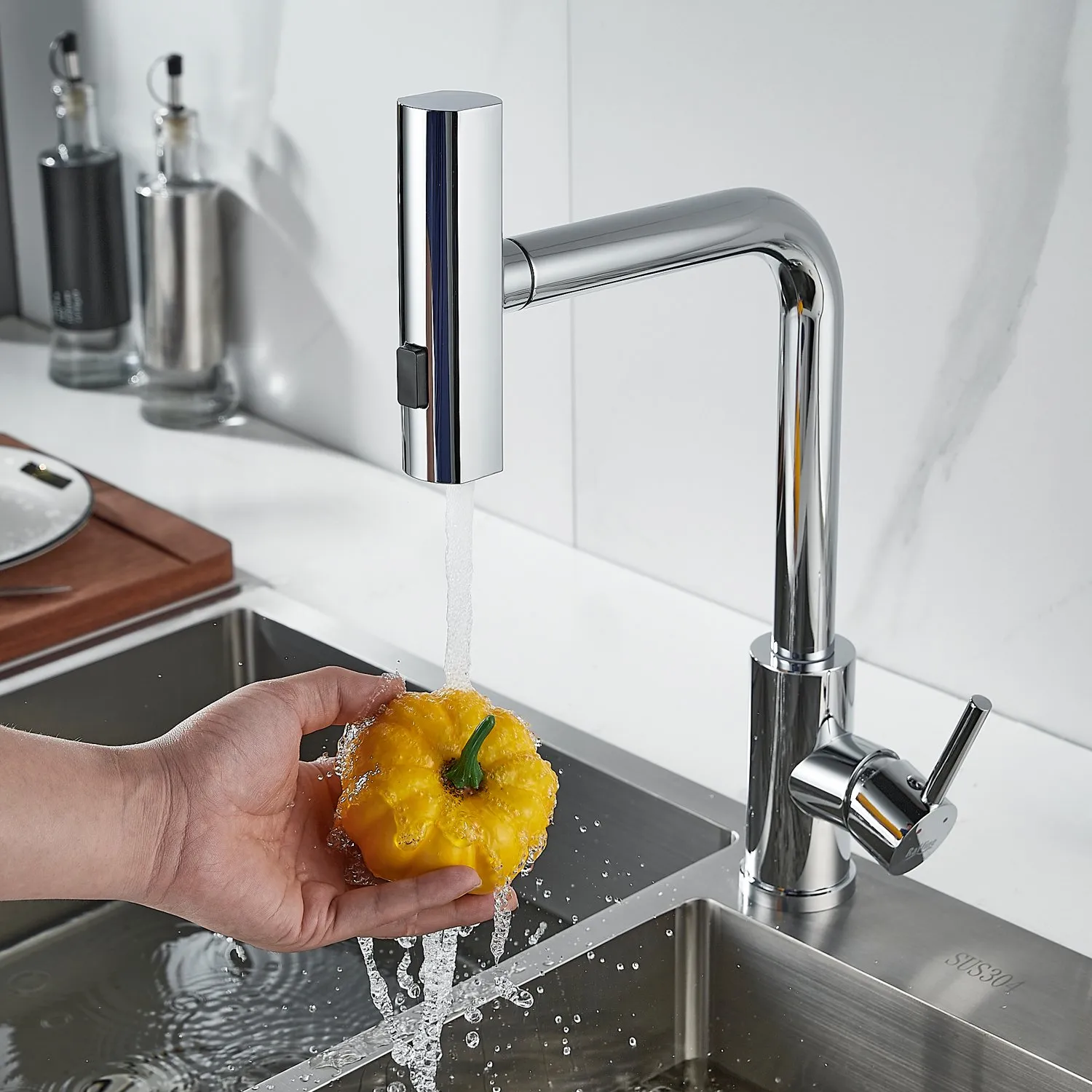 Смеситель для кухни с мультифункциональным изливом Raffine F203, хром