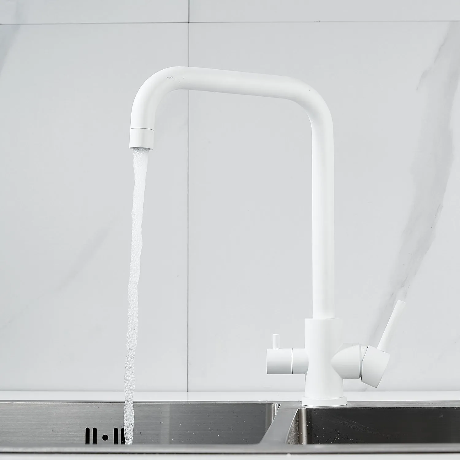 Смеситель для кухни с подключением фильтра воды Raffine F118C, белый