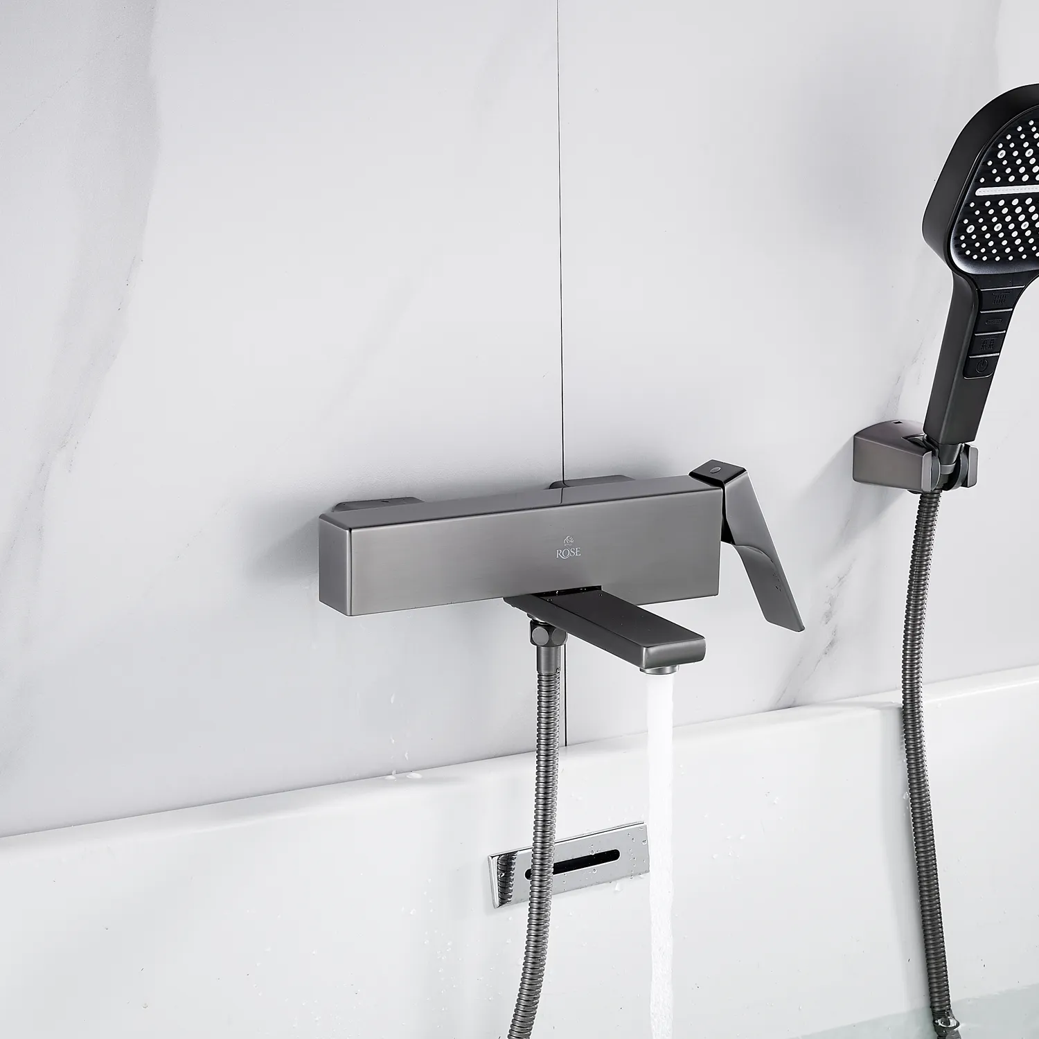 Смеситель для ванны Rose R1002T, оружейная сталь