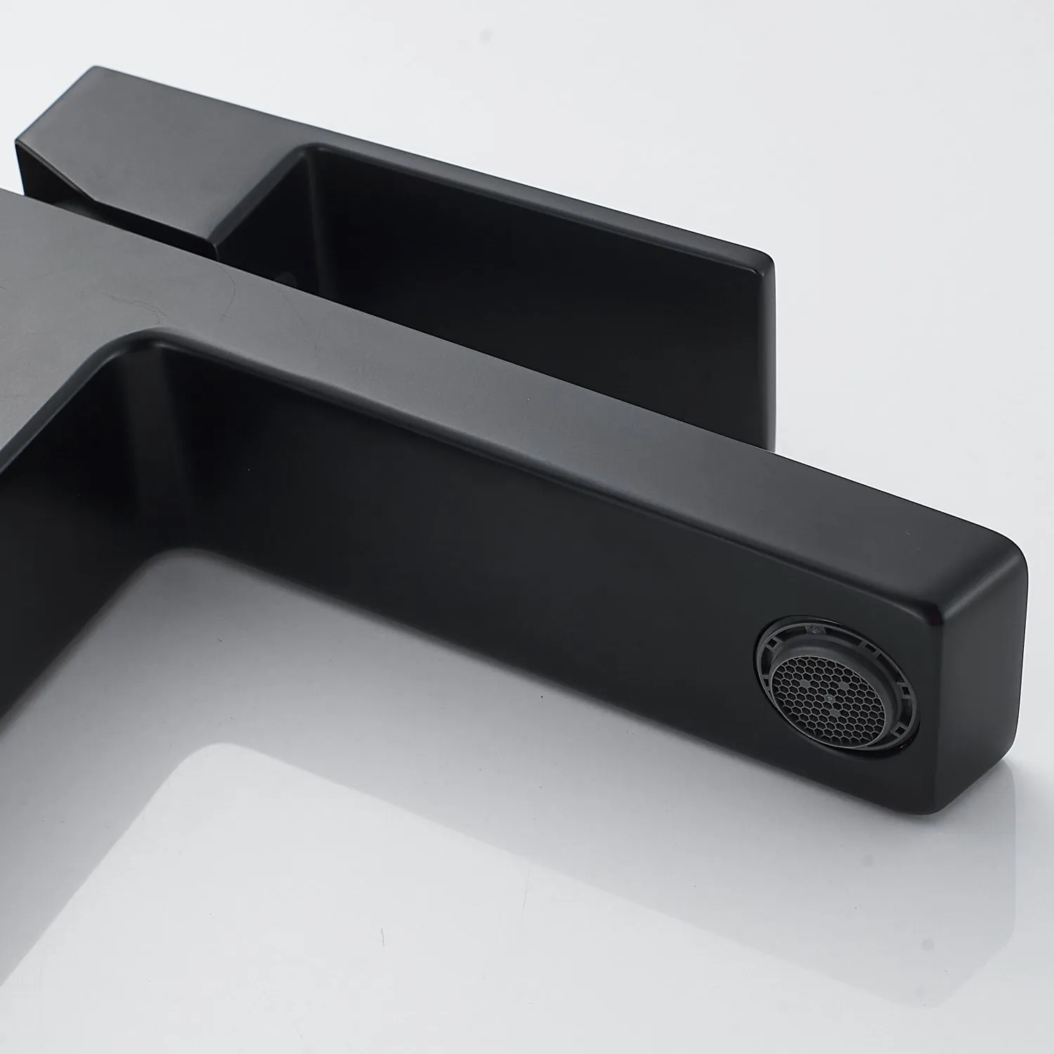 Смеситель для раковины Rose R1801H-1, черный