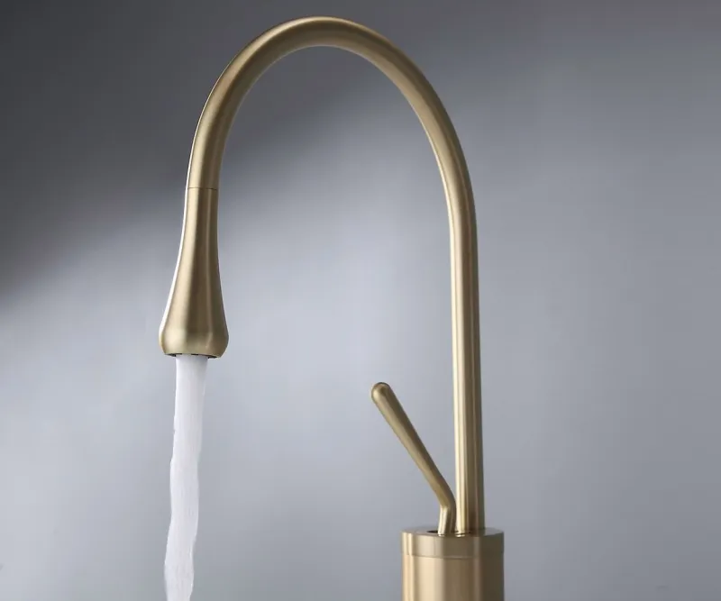 Смеситель для раковины Bronze de Luxe SCANDI 9015BR, бронза