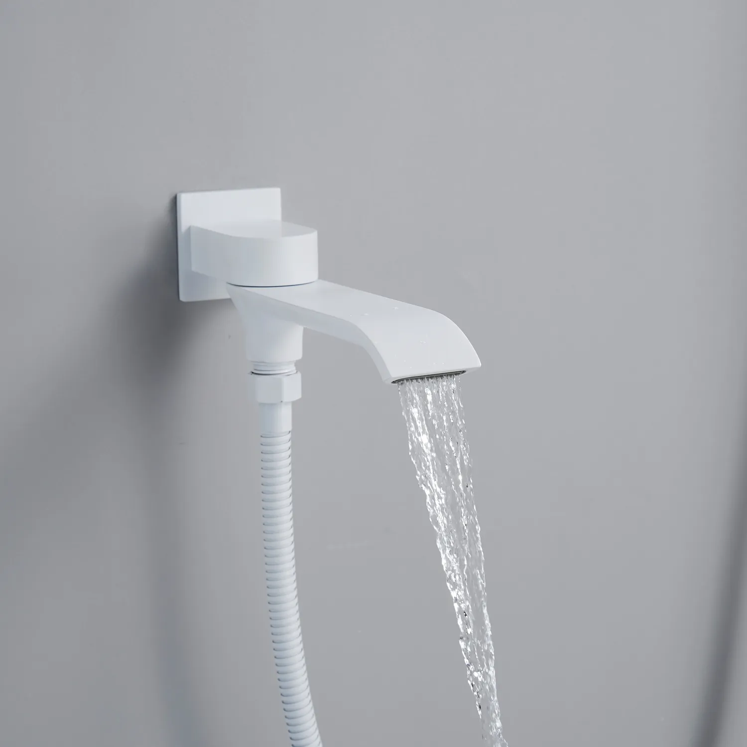 Душевая система встраиваемая Shevanik S4135C, белый