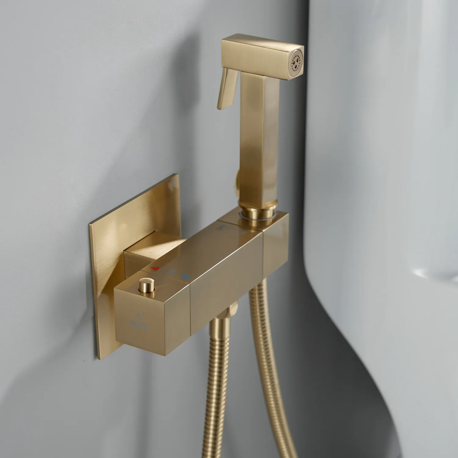 Гигиенический душ с термостатом Rose R965G, золотой сатин