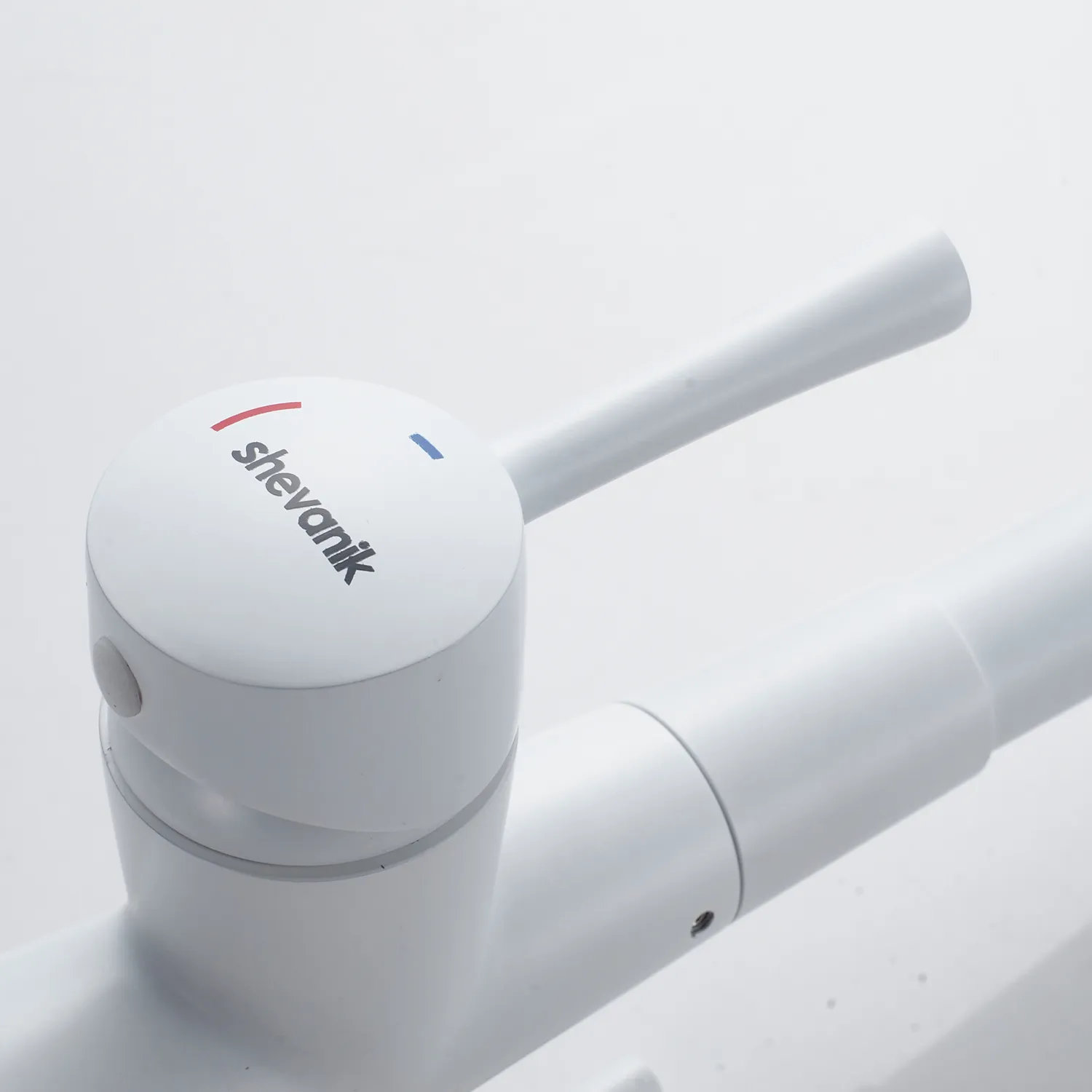 Смеситель для кухни с подключением фильтра Shevanik S528C, белый