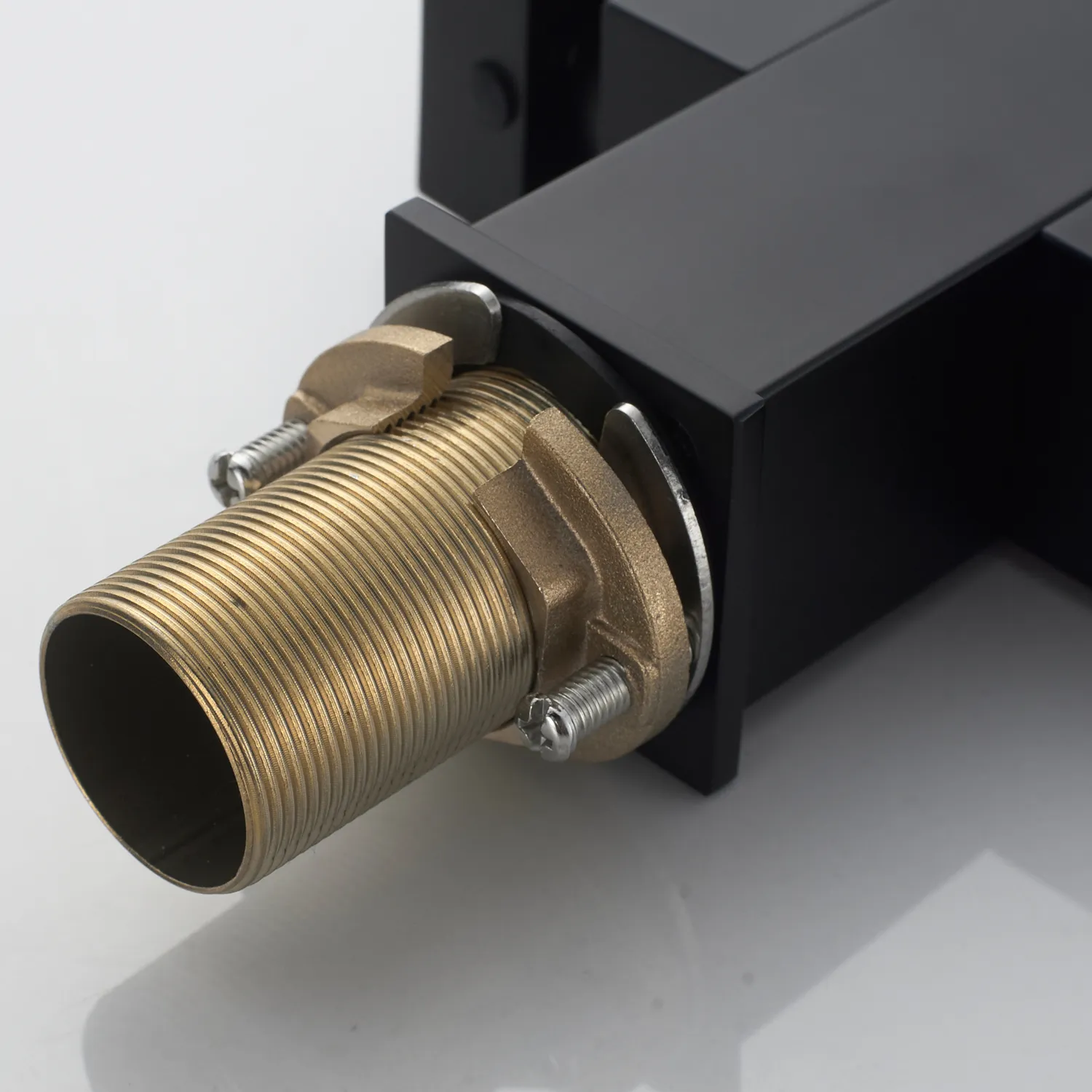 Смеситель для кухни с подключением фильтра Shevanik S148H, черный