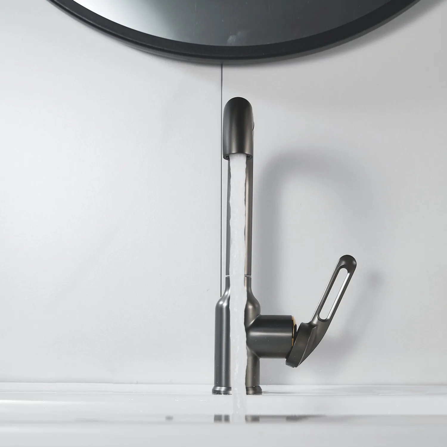 Смеситель для раковины Raffine F201T, оружейная сталь