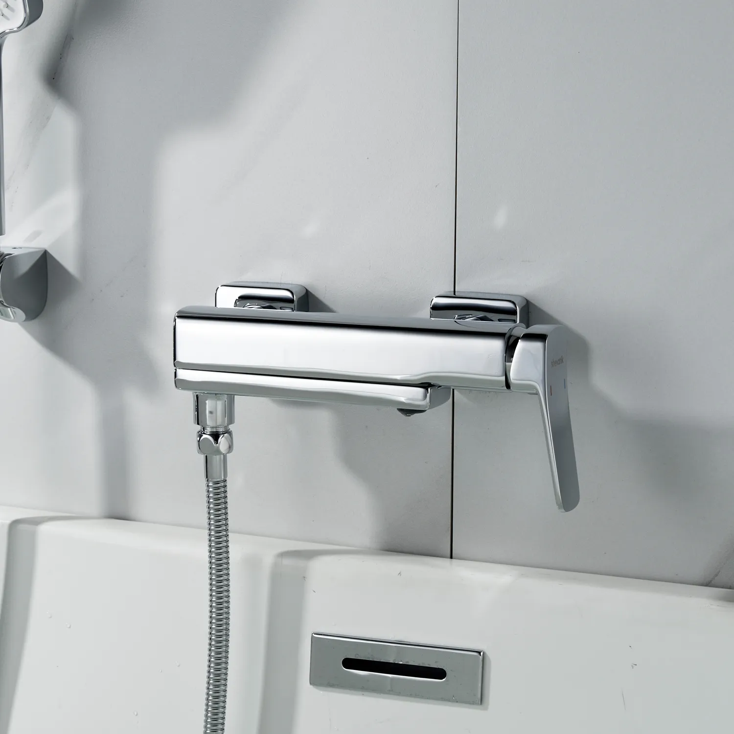 Смеситель для ванны Shevanik S9952, хром